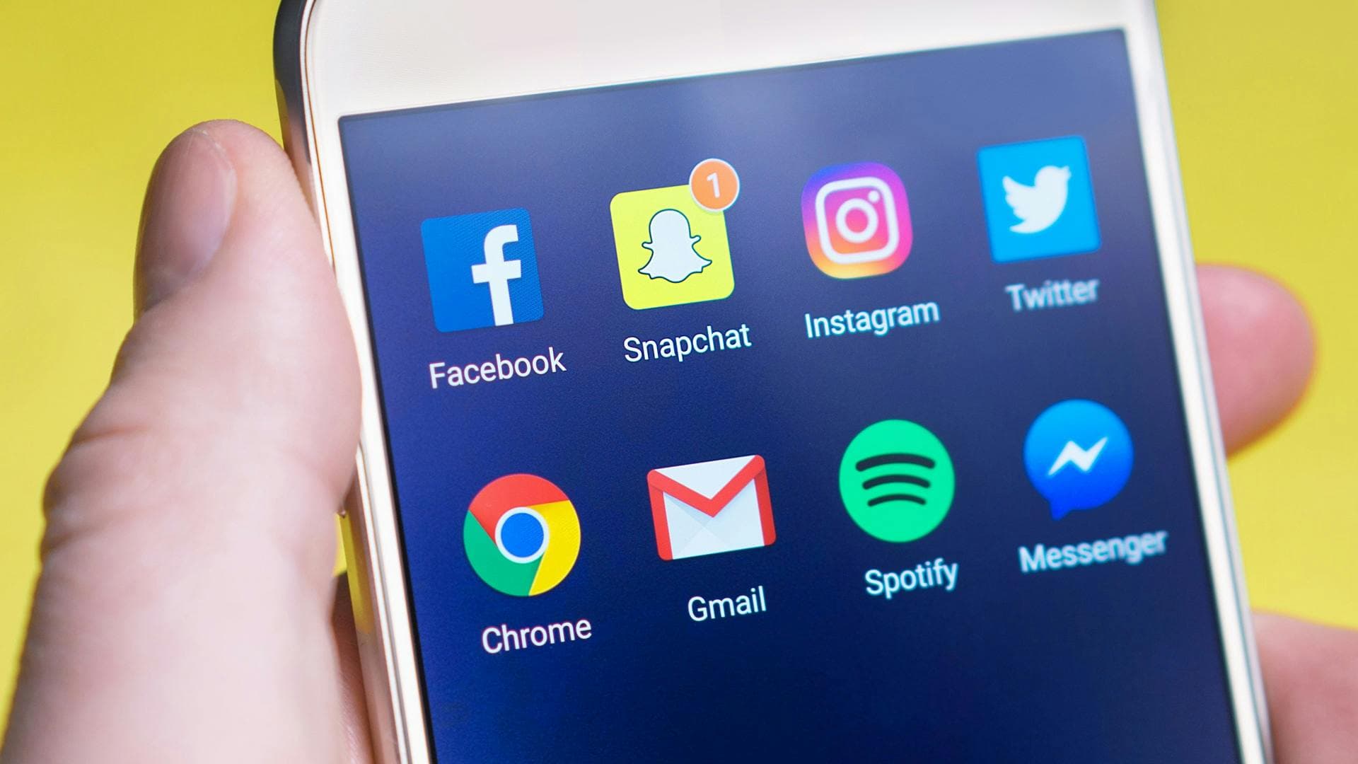social media apps on the phone